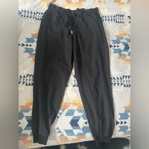 Lululemon On the Fly Jogger